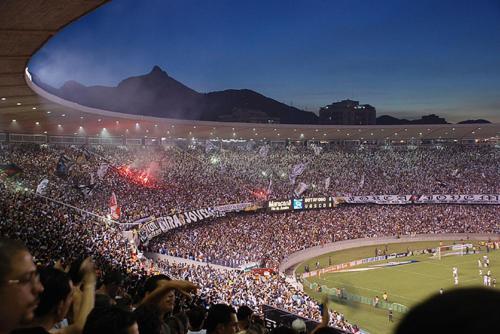 Location In Copacabana Apartment *