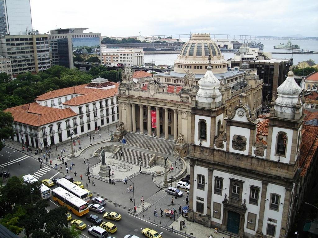 Location In Copacabana Apartment *
